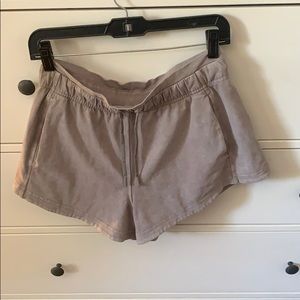 Lululemon inner glow short *lavender dye